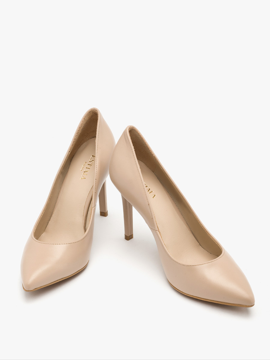 Beowe czóenka na wysokiej szpilce