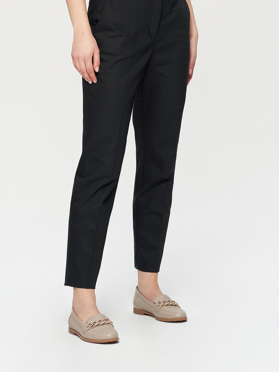 Beowy mokasyn ze zoto-beow ozdob