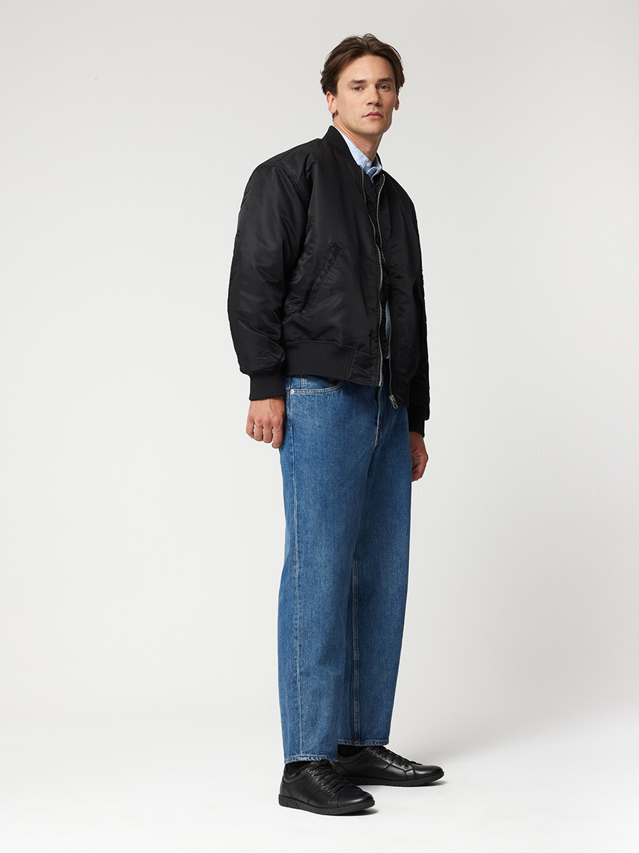 Czarne póbuty sportowe