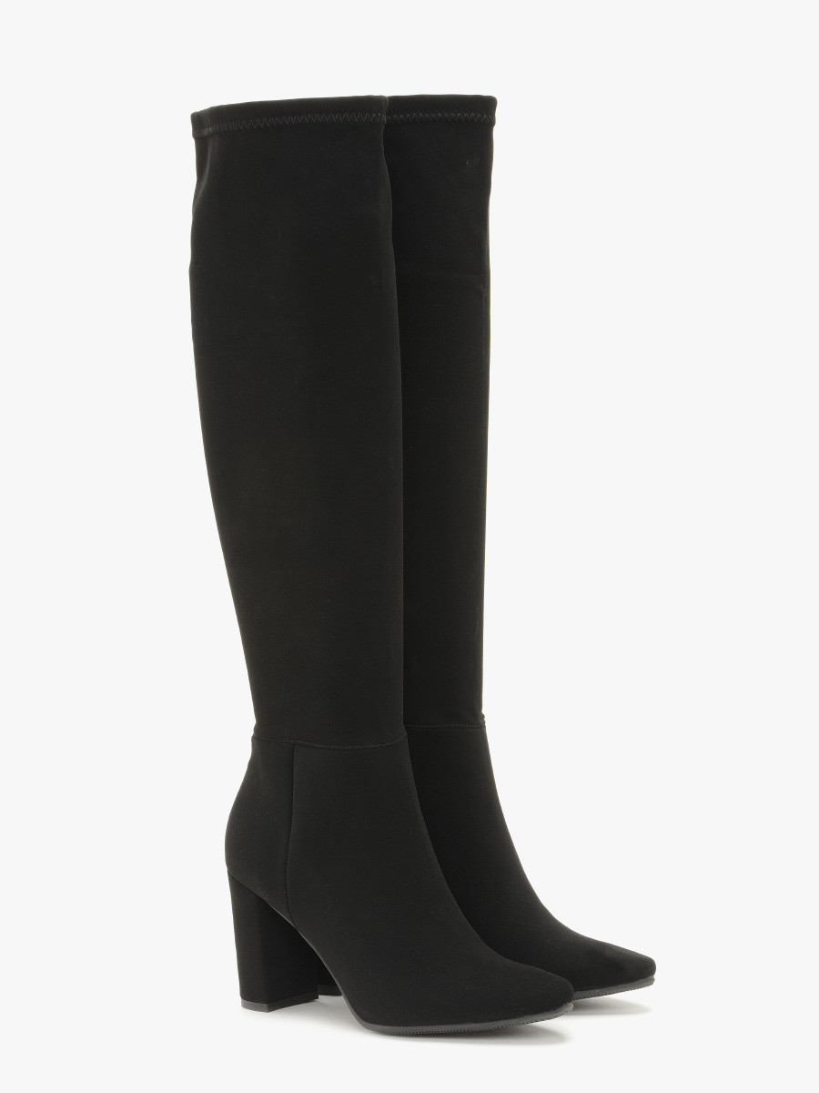 Czarne kozaki z elastyczn szerok cholewk