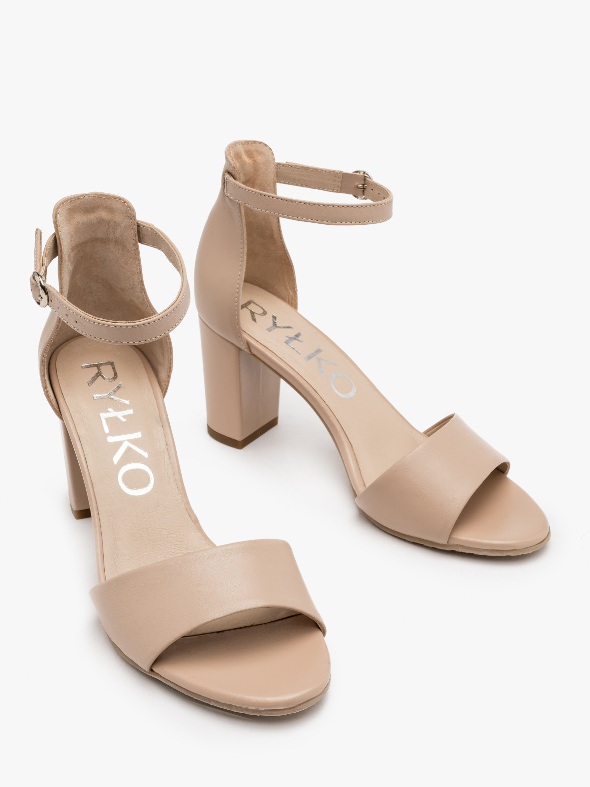 Beowe sanday z zabudowan pit