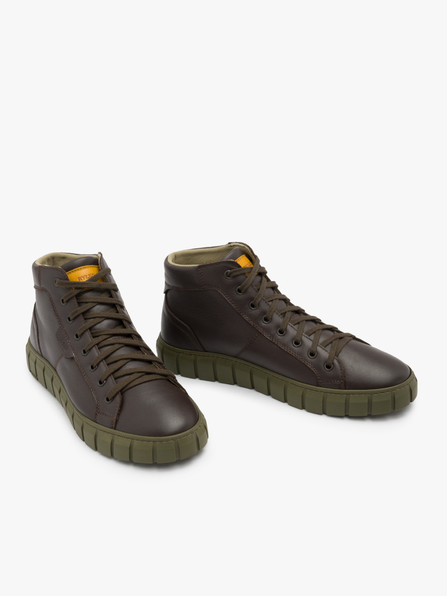 Brzowe trzewiki z ót wstawk