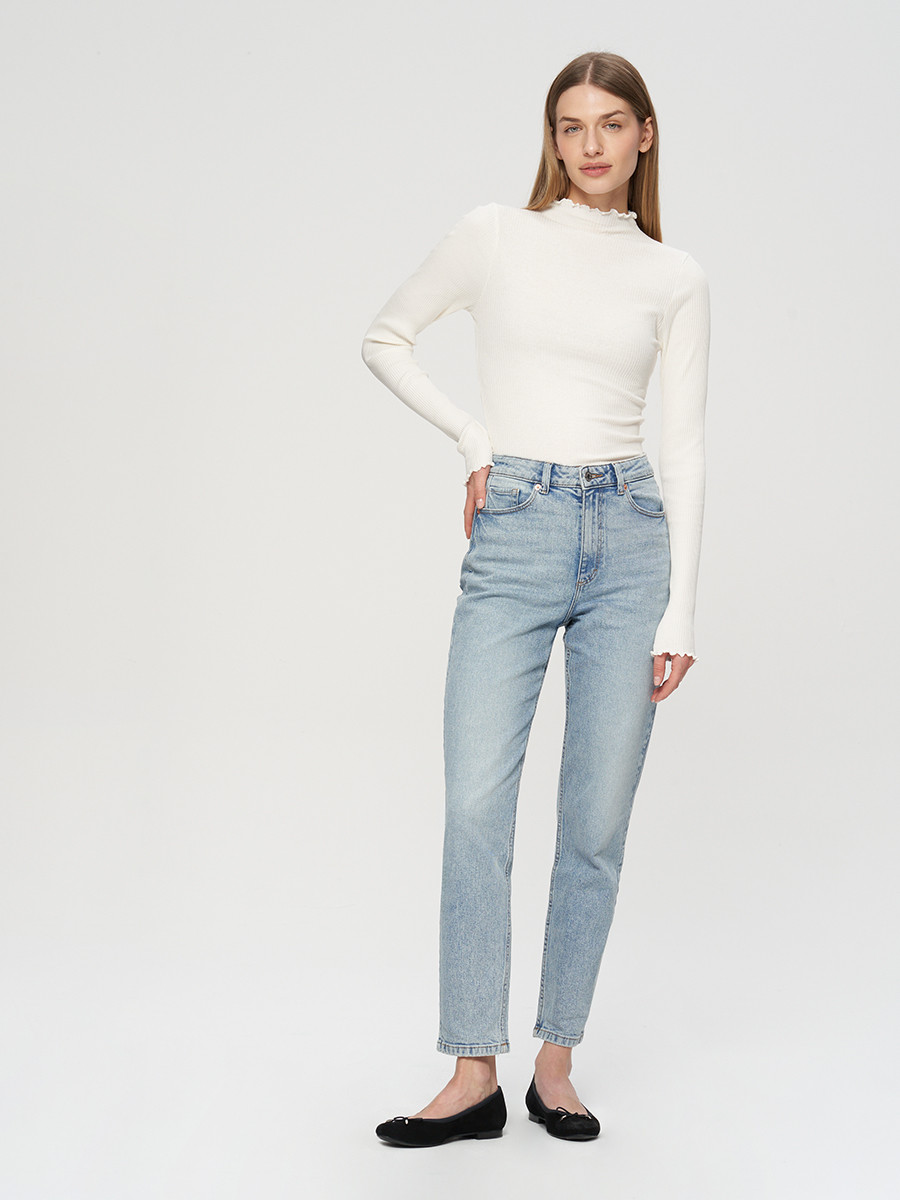 Czarna balerina z kokardk na cholewce