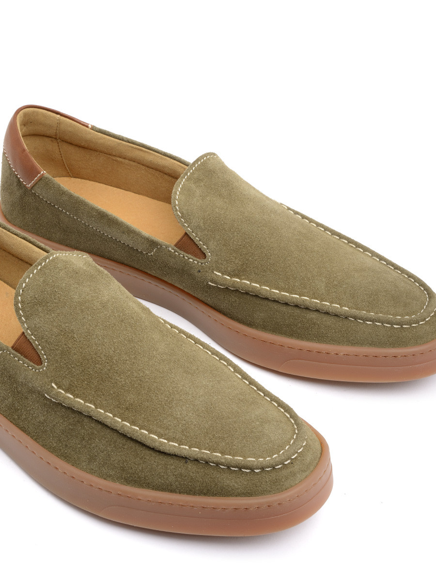 Oliwkowe mokasyny mskie