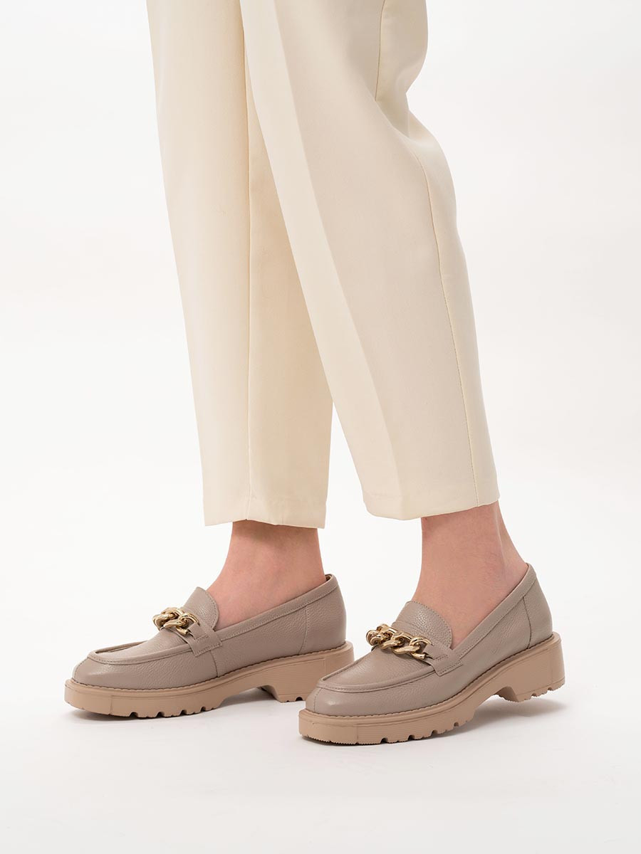 Beowe mokasyny z ańcuchem