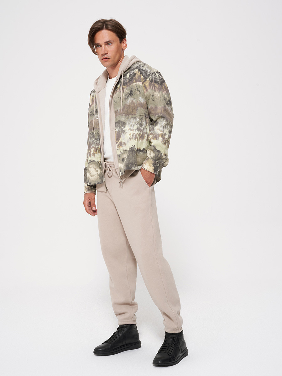 Czarne trzewiki na lekkim spodzie