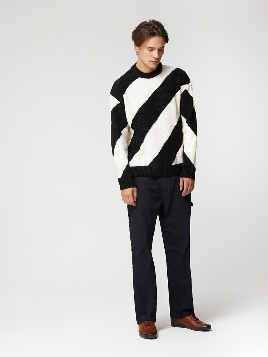 Ciemnobrzowe póbuty mskie