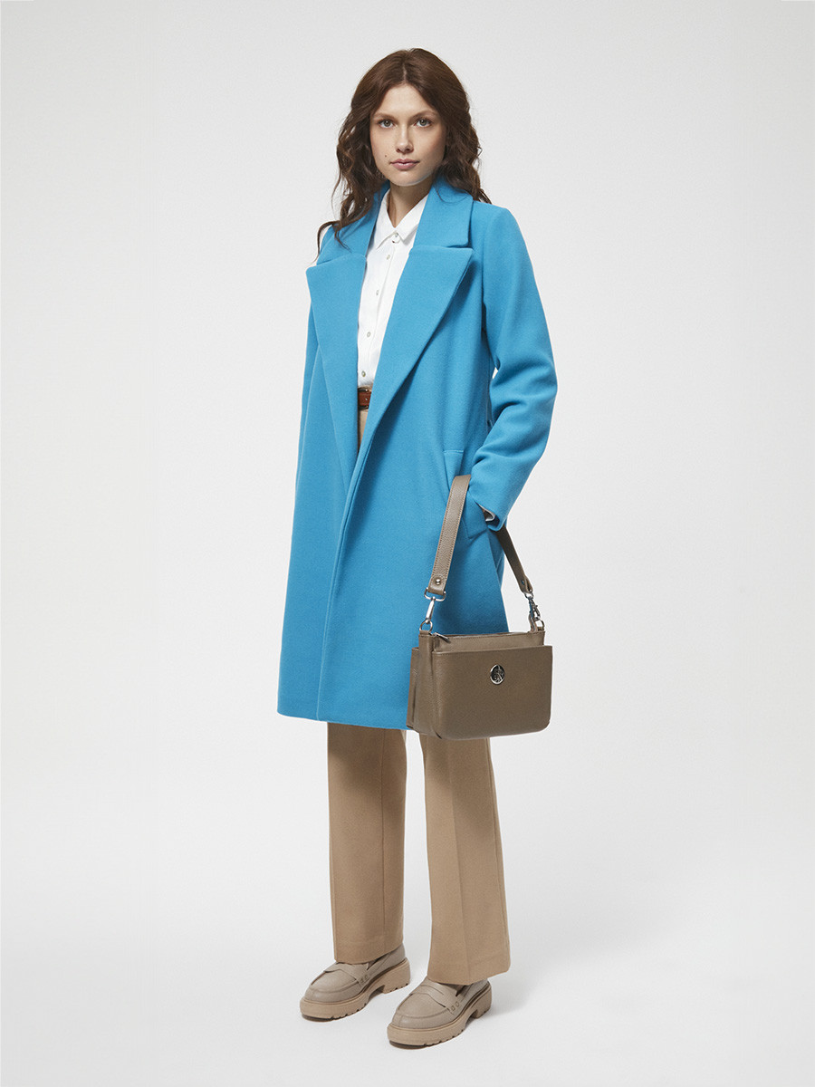 Beowe mokasyny z ozdobn cholewk