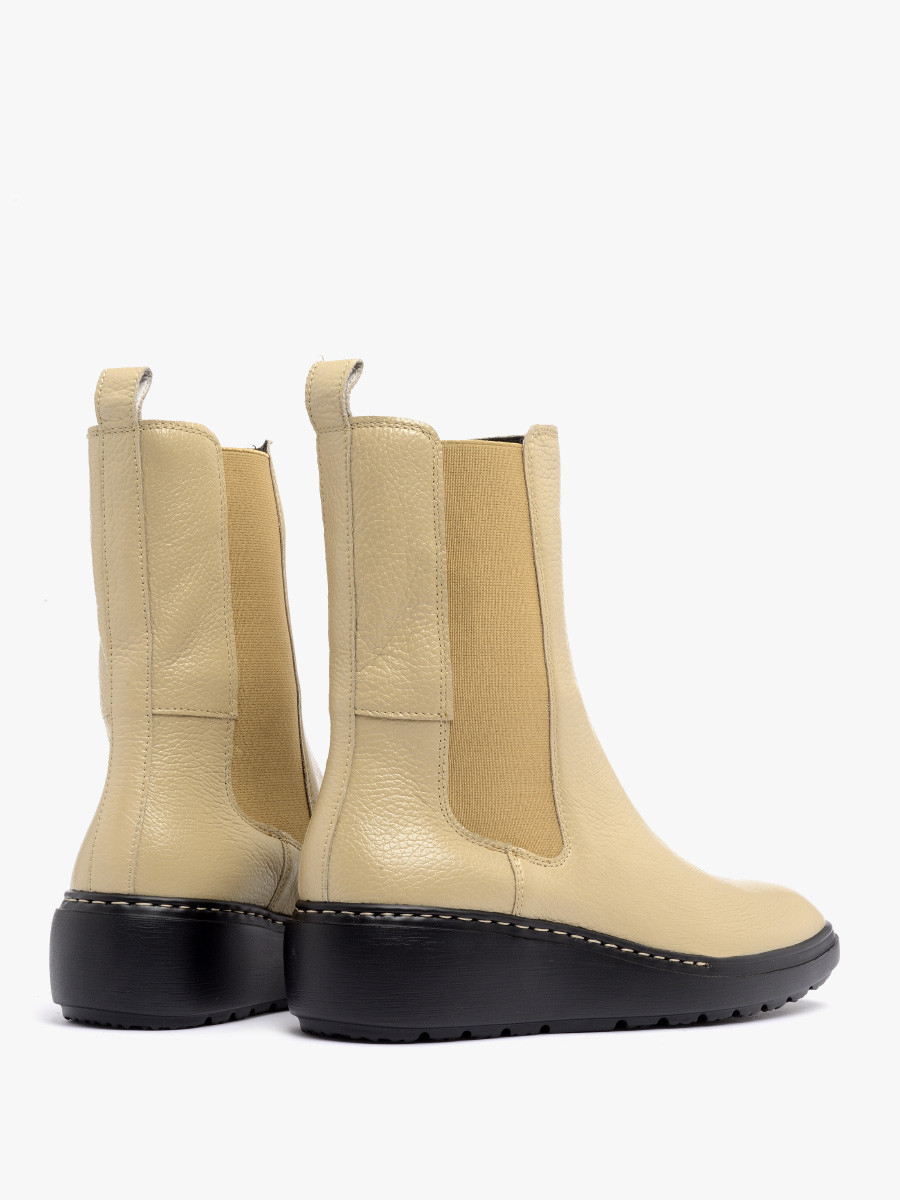 Beowe sztyblety na lekkiej podeszwie