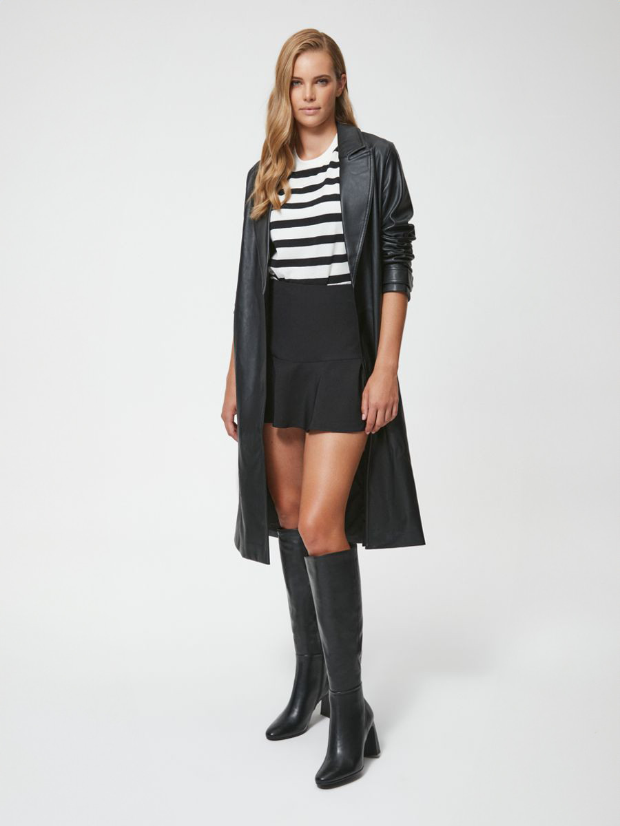 Czarne kozaki damskie