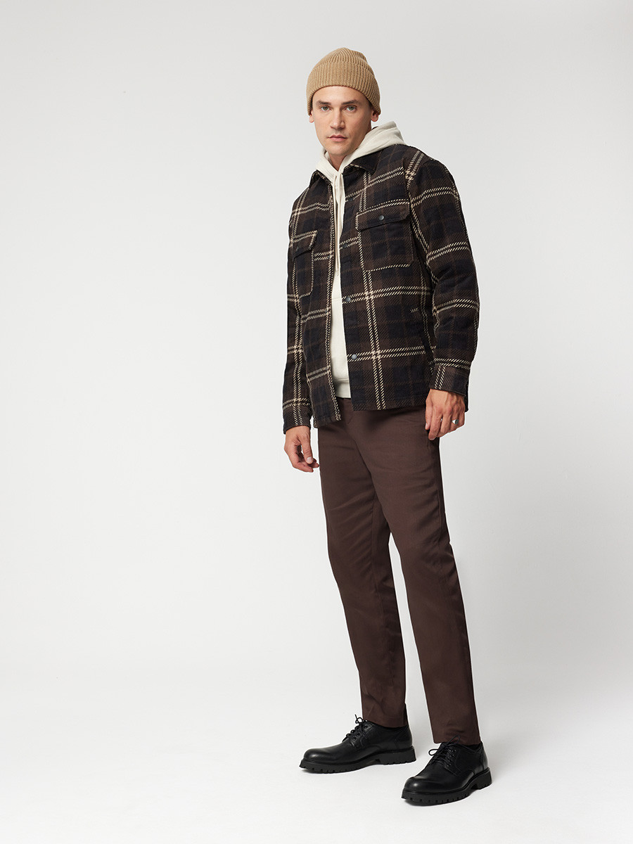 Czarne póbuty na lekkim spodzie