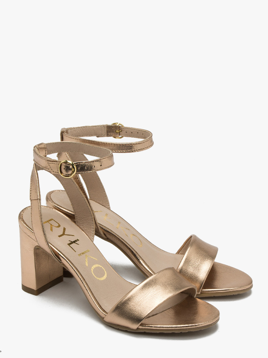 Platynowe sanday na supku