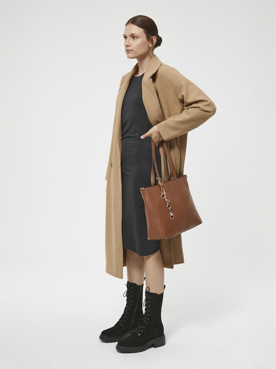 Czarne welurowe trzewiki