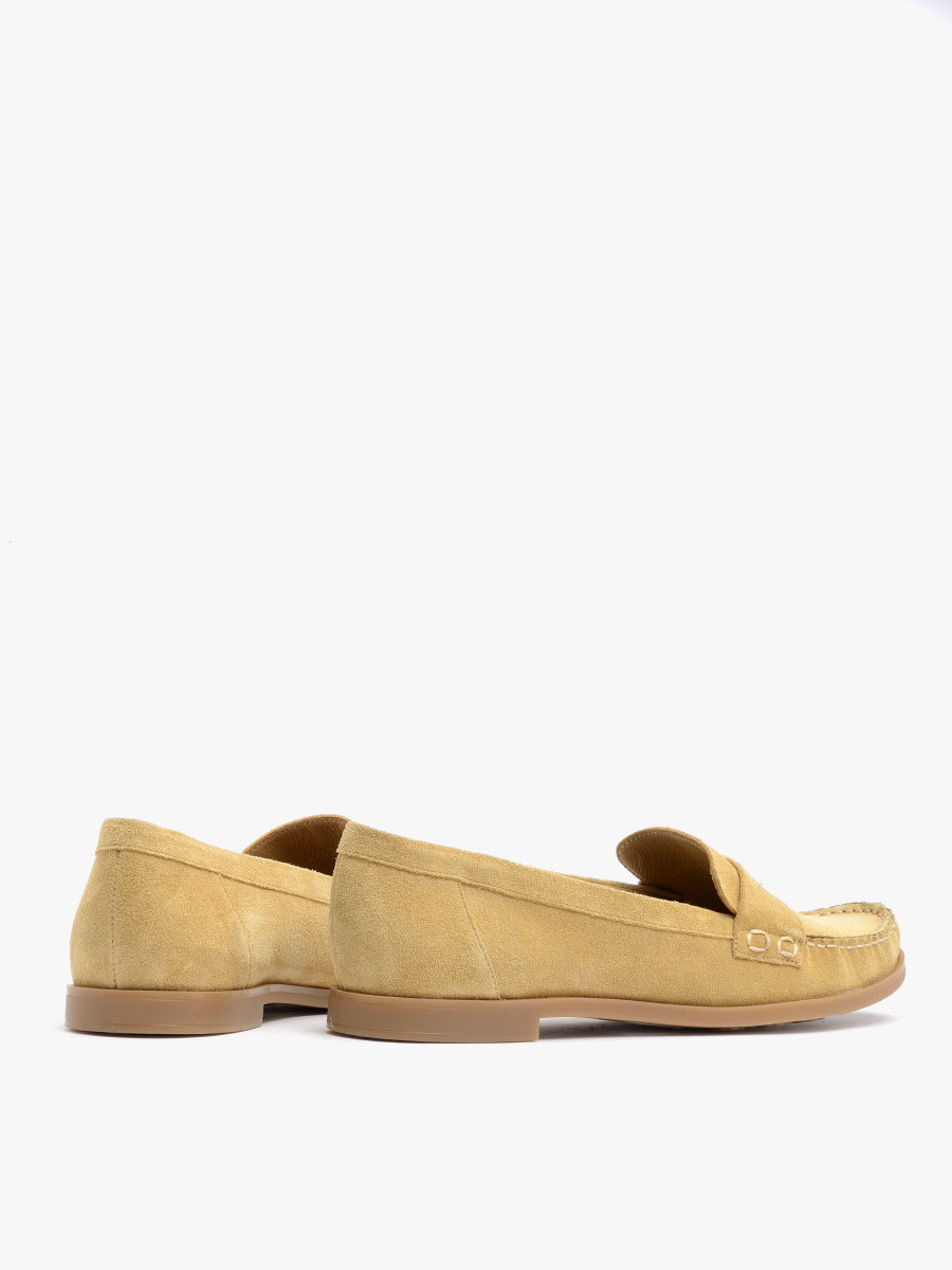 Piaskowe mokasyny damskie