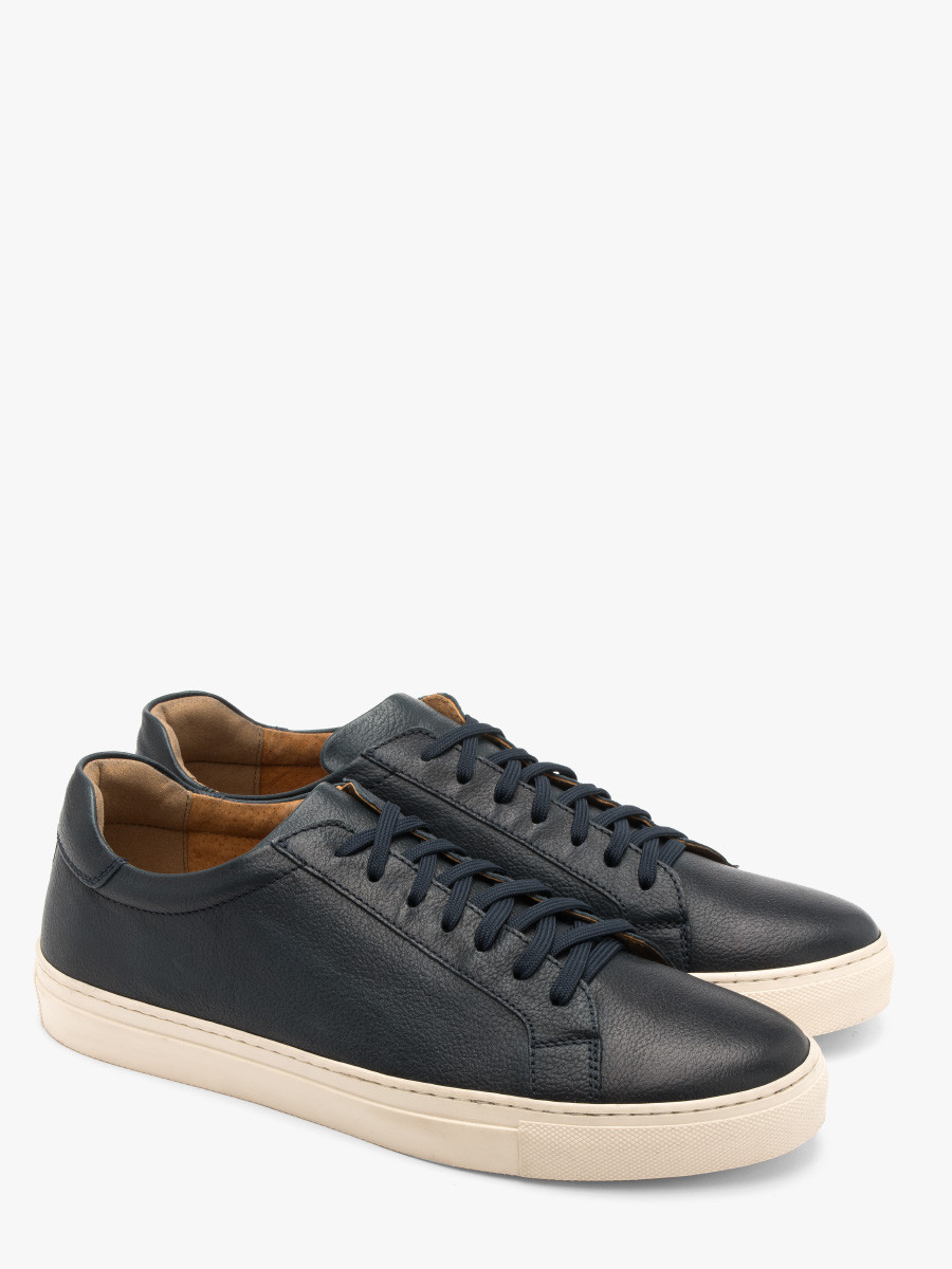 Granatowe póbuty mskie w sportowym stylu