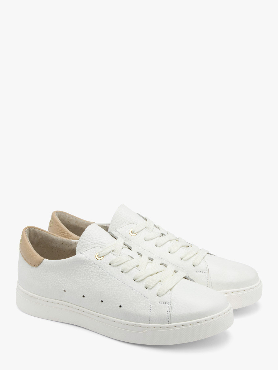 Biay póbut sportowy z beow wstawk na picie