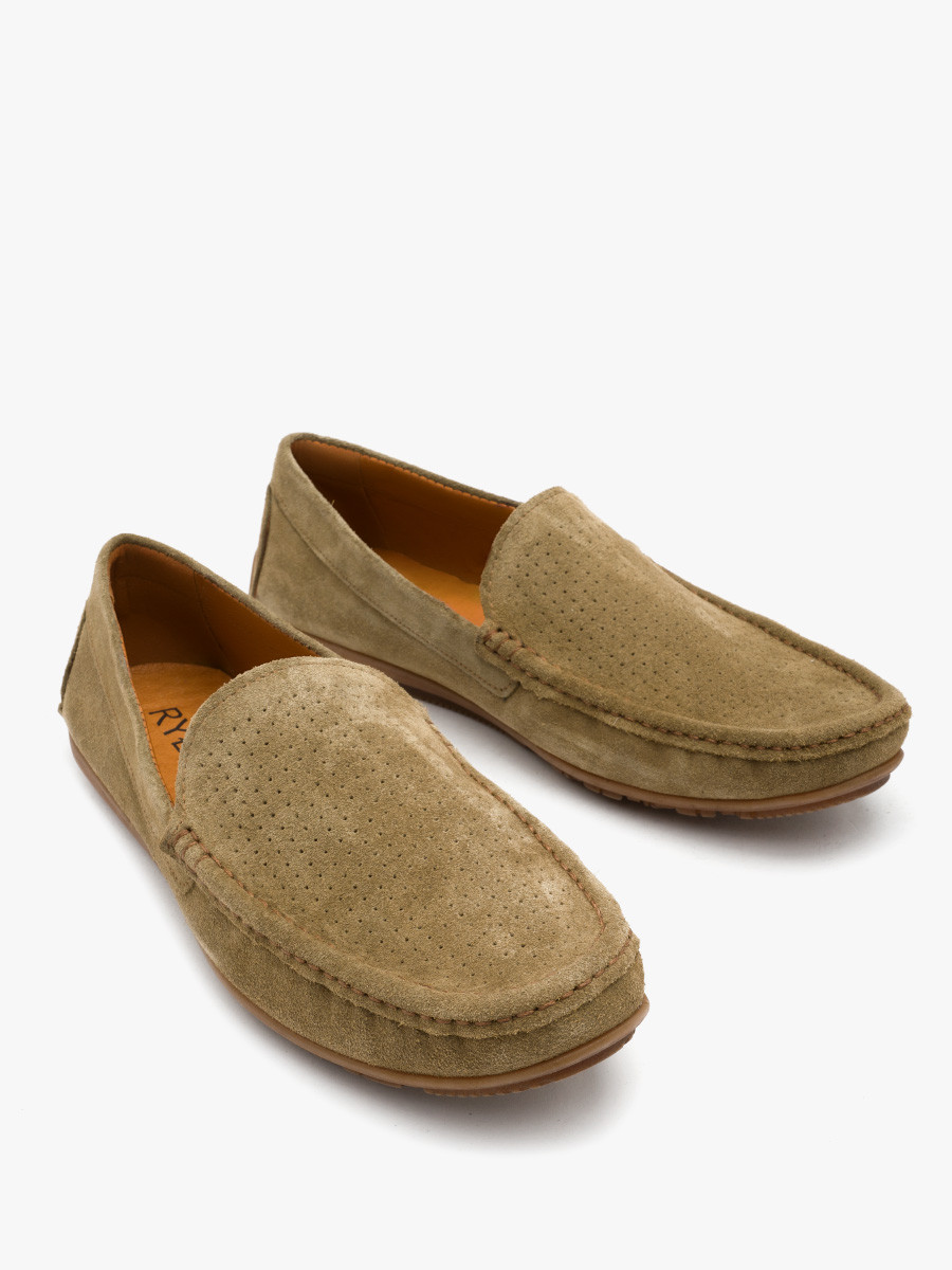 Brzowe mokasyny mskie z ozdobn perforacj