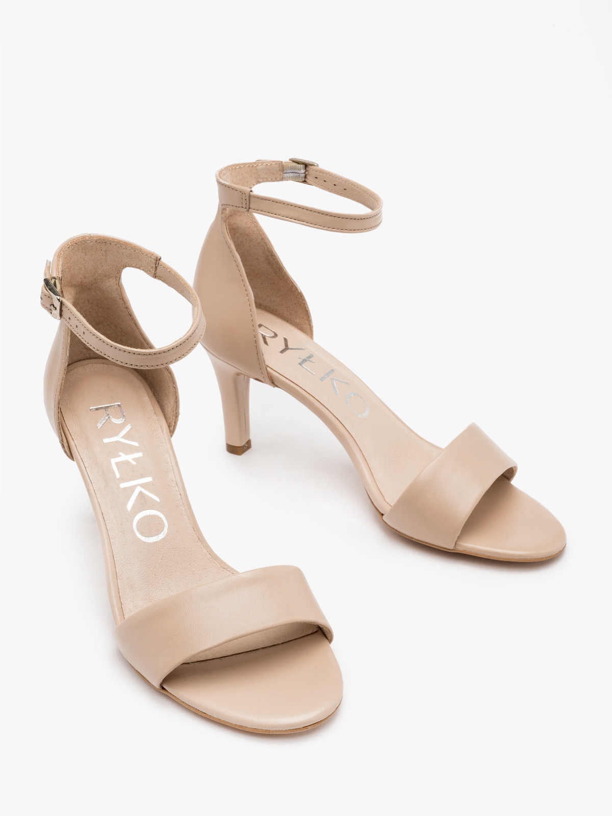 Sanday w kolorze beowym na szpilce