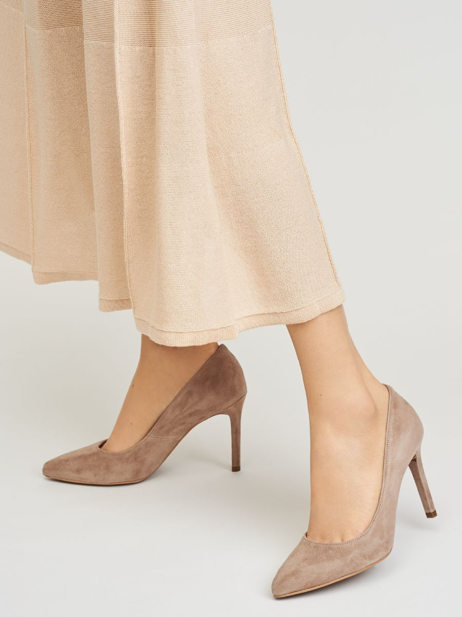 Czóenka damskie na wysokiej szpilce