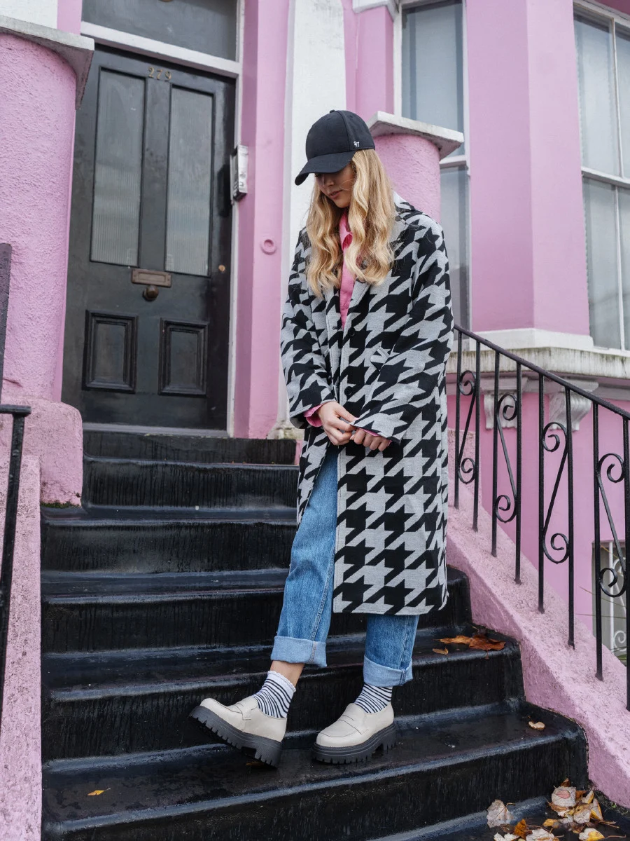 Kremowe mokasyny na grubej podeszwie