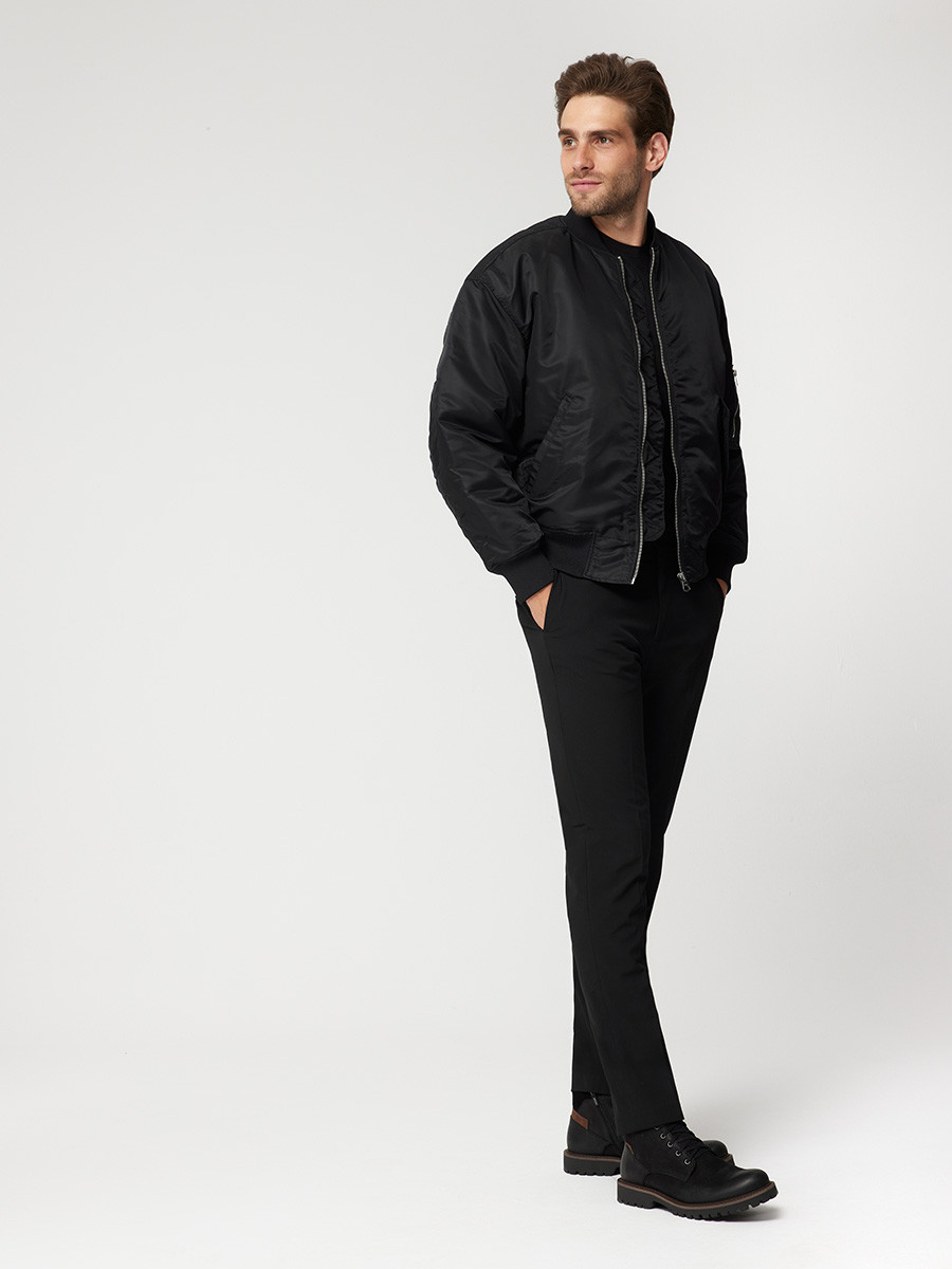 Czarne trzewiki mskie  na lekkim spodzie