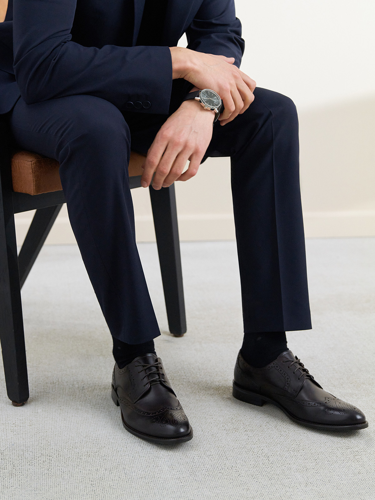 Ciemnobrzowe brogsy mskie