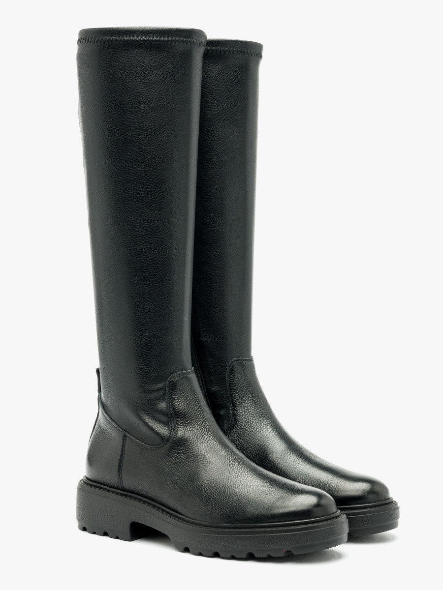 Czarne kozaki z elastyczn cholewk