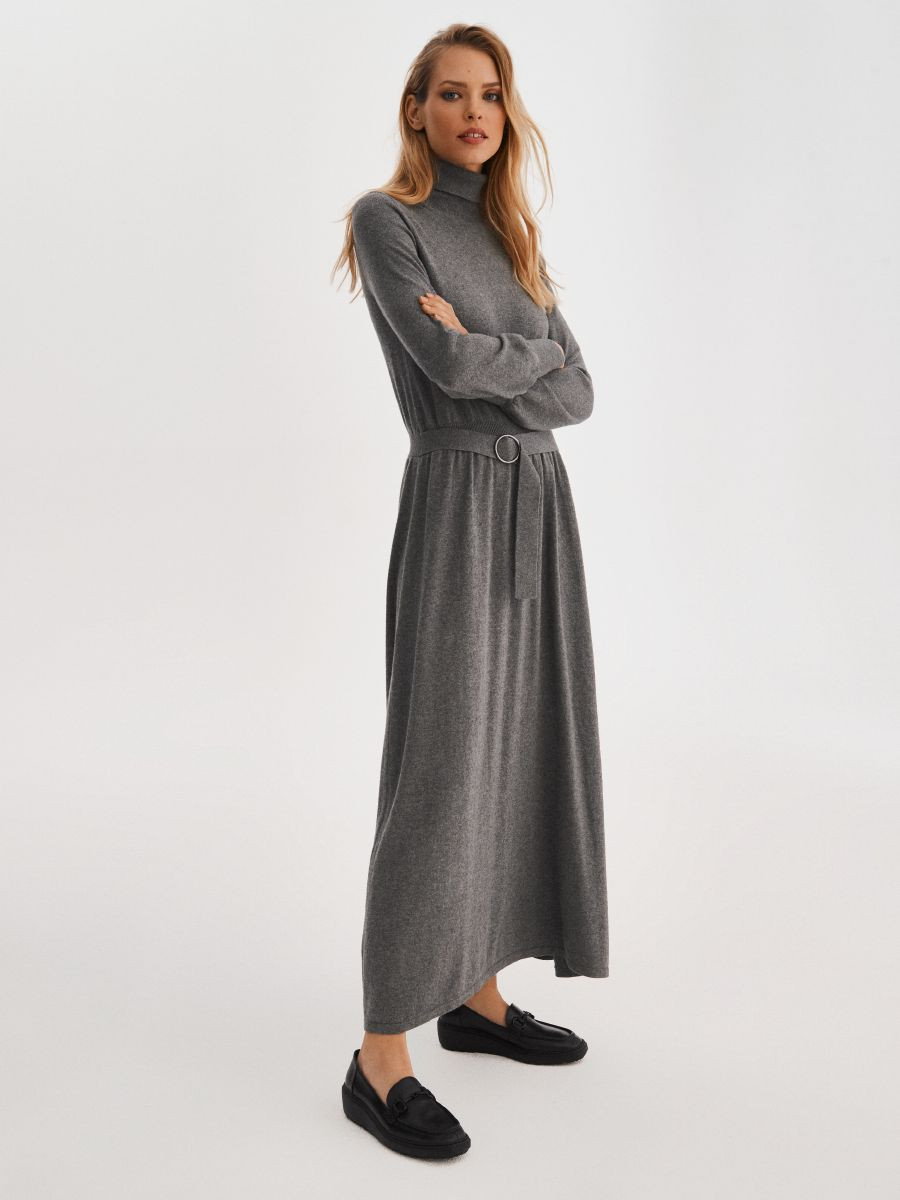 Czarne mokasyny na grubej podeszwie