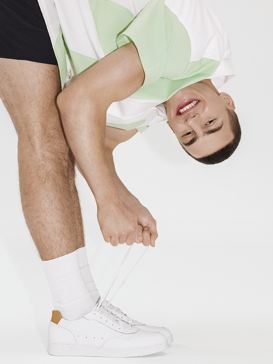 Biay póbut mski z musztardow wstawk na picie