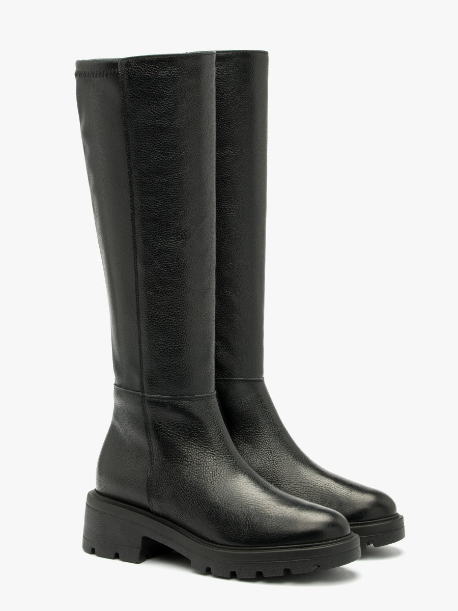 Czarne kozaki na lekkiej podeszwie