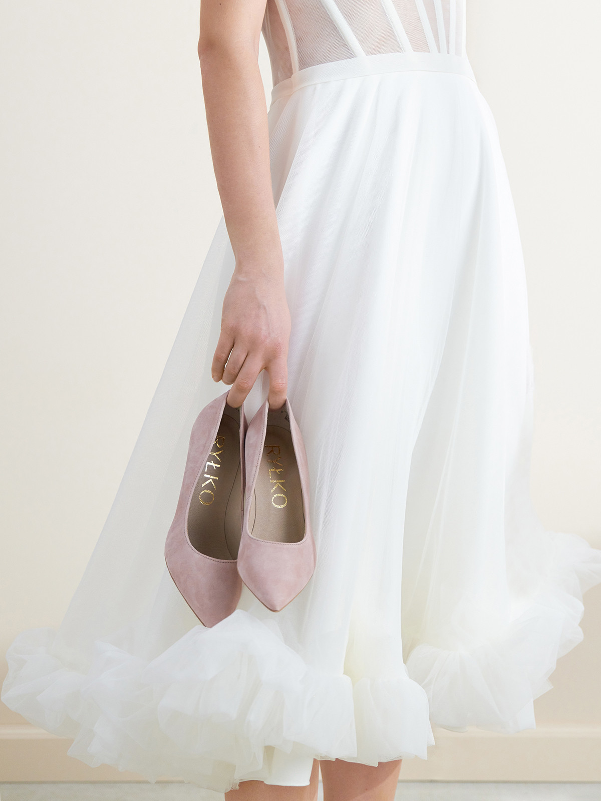 Róowe czóenka na szpilce