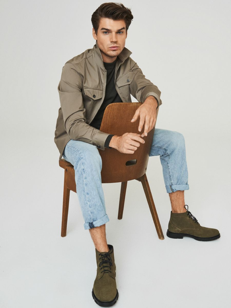 Oliwkowe casualowe trzewiki mskie