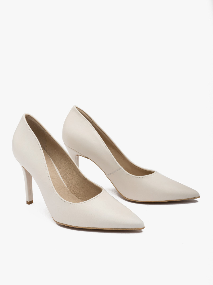 Kremowe czóenka na wysokim obcasie