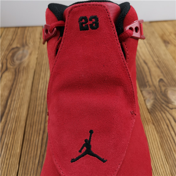 Jordan 18 Retro Toro