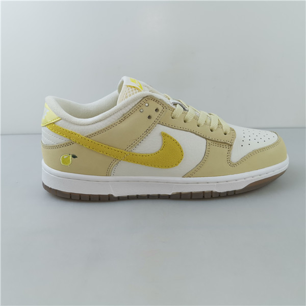 Nike Dunk Low Lemon Drop (W)  DJ6902-700