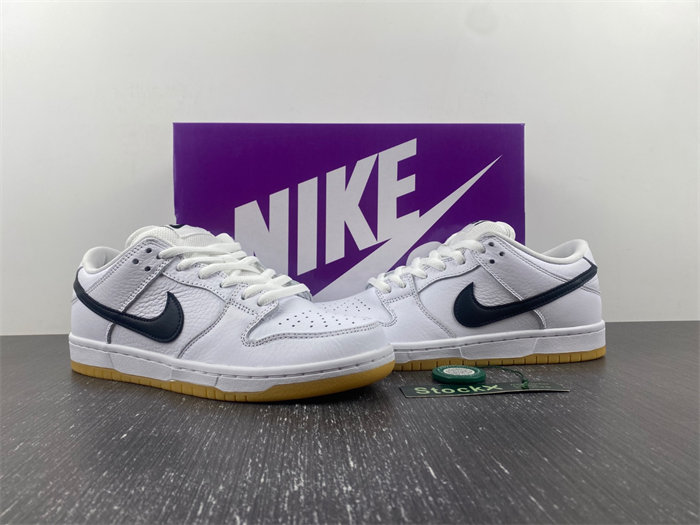 Nike SB Dunk CD2563-101