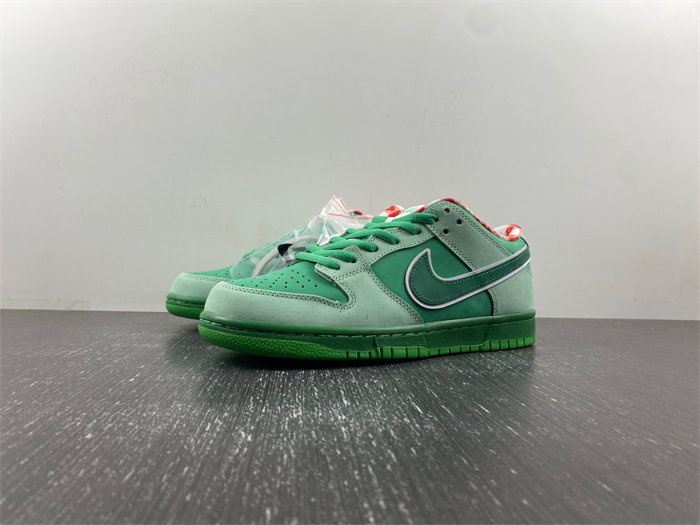 Concepts x Nike SB Dunk Low BV1310-303