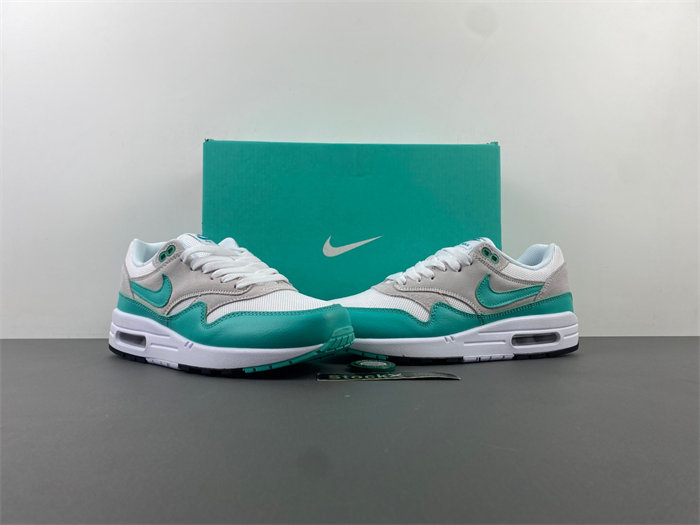 Nike Air Max 1 “Clear Jade”   DZ4549-001