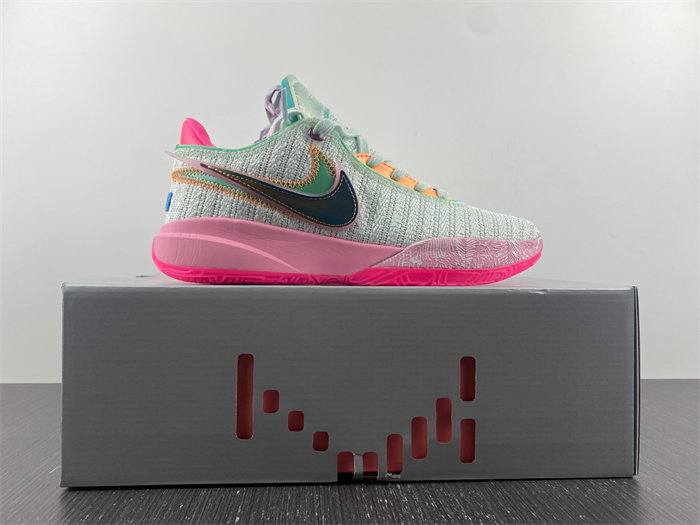 Nike Lebron 20 Time Machine DJ5422-300