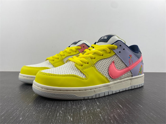 Nike Dunk SB Low "Bettie " DX5933-900