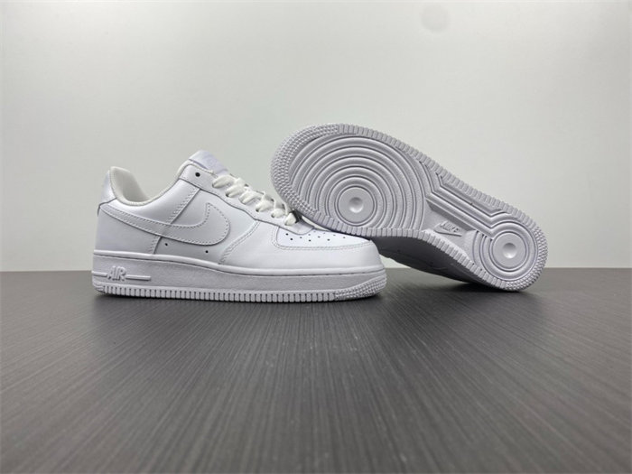 Air Force 1 Low LE Triple White DH2920-111