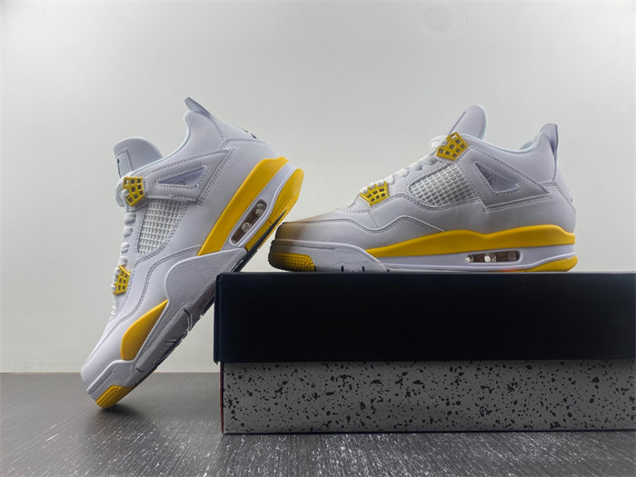 Air Jordan 4 WMNS “VividSulfur” AQ9129-101