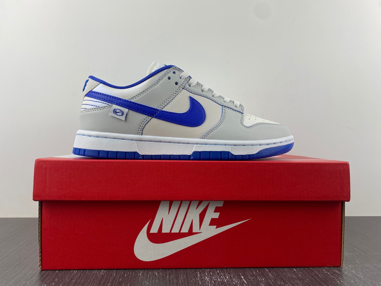 Nike Dunk Low Worldwide White Blue FB1841-110