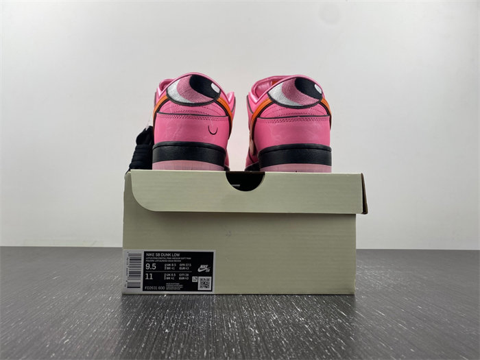 Feitian policewoman x Nike SB dunk FD2631-600