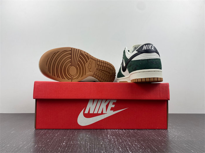 Nike Dunk Low “SKU” FQ8893-397