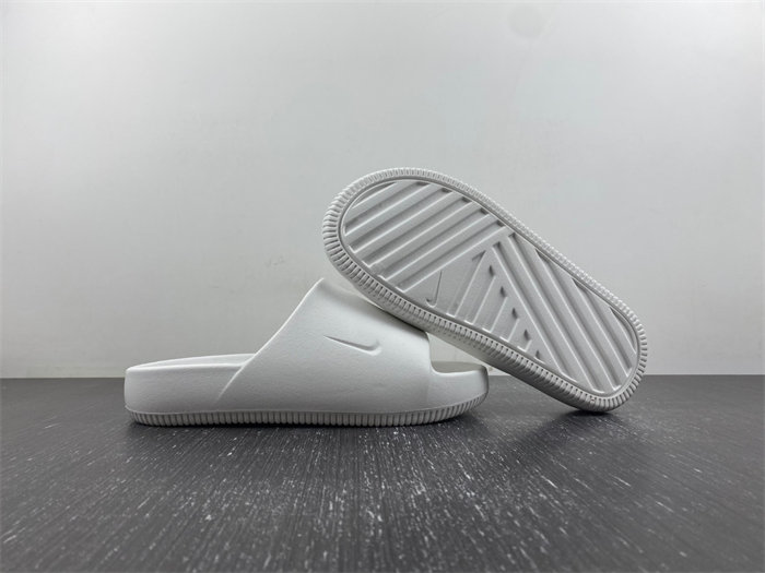 Nike Calm Slide  FD4116-100