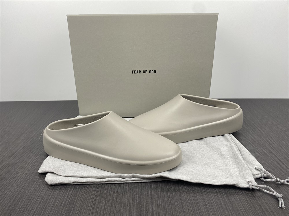 Fear of God The California Slip-On Concrete