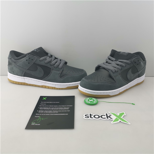 Nike SB Dunk Low Dark Grey Black Gum AR0778-001