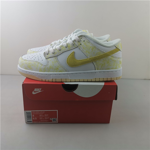 Nike Dunk Low Yellow Strike (W)  DM9467-700