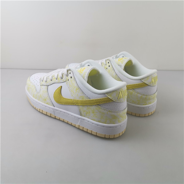 Nike Dunk Low Yellow Strike (W)  DM9467-700